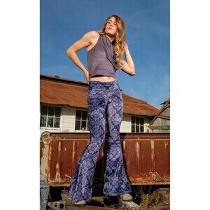 Jammin Warrior Collective Grateful Dead Velour Bell Bottoms Medium Skull Eye L